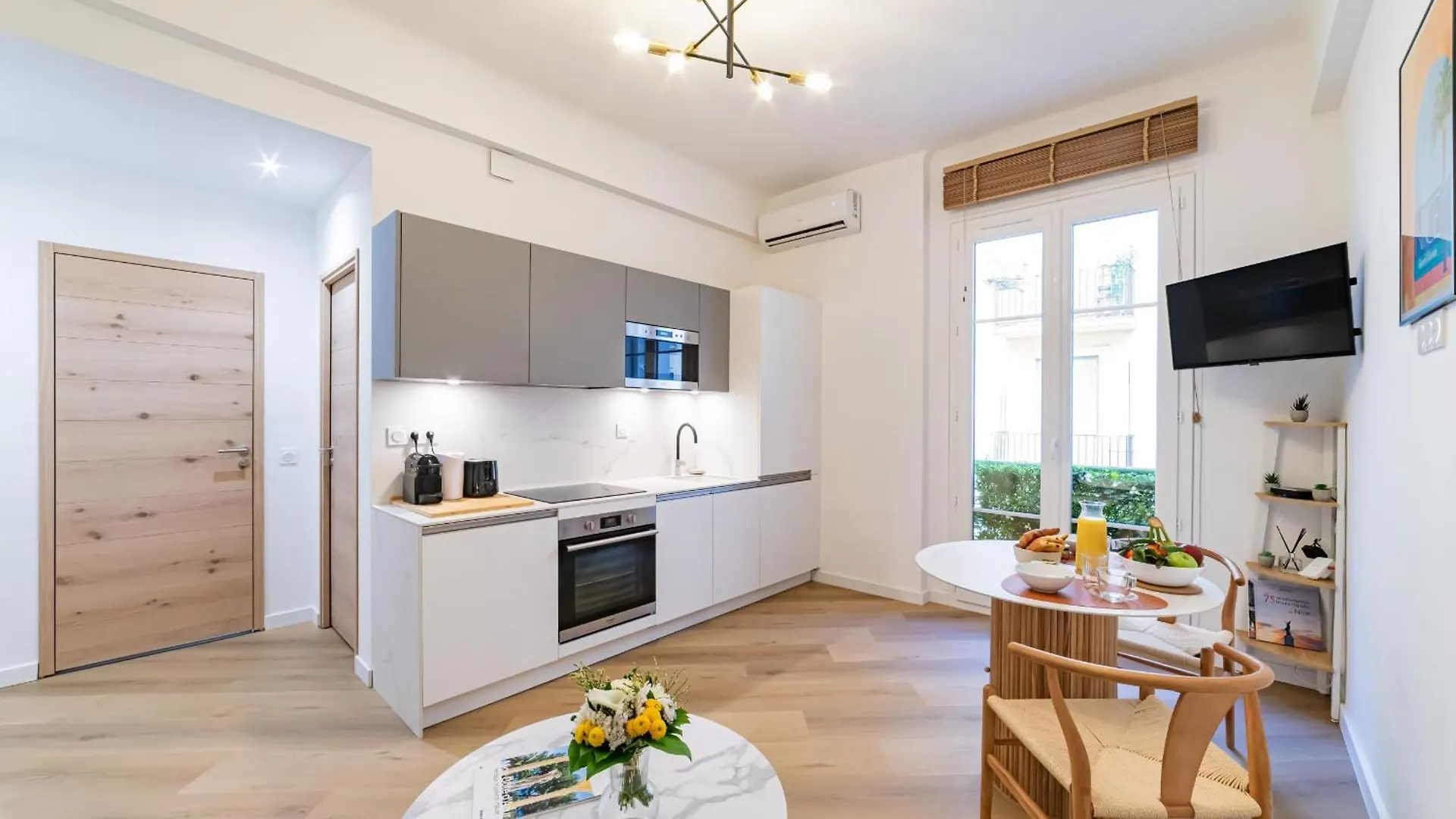 B G Cocon Meyerbeer - Grimaldi Promenade Des Angla Apartment Nice