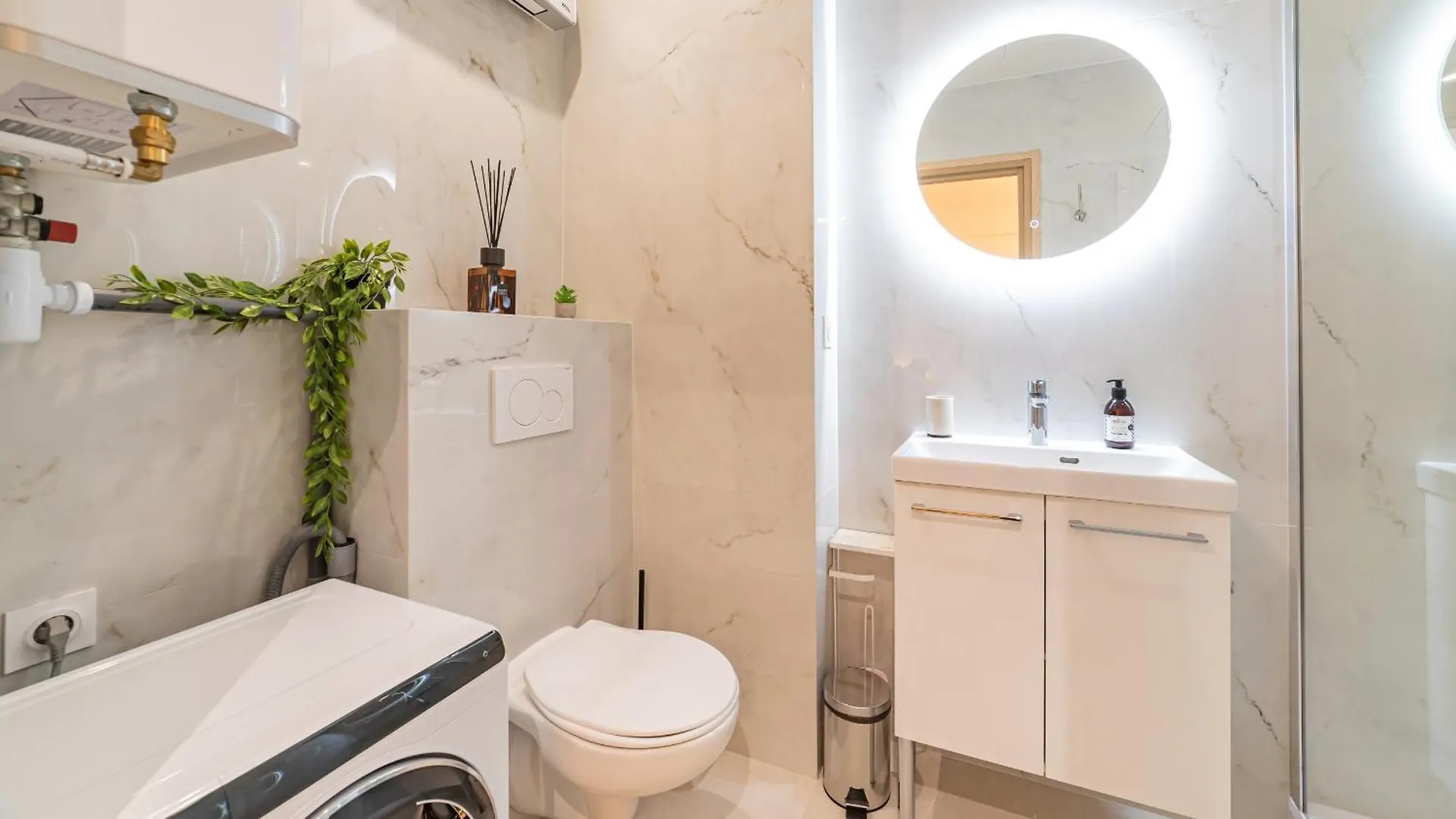 B G Cocon Meyerbeer - Grimaldi Promenade Des Angla Apartment Nice